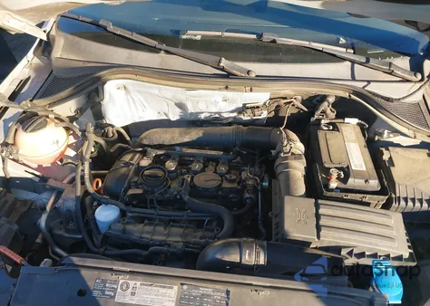 2010 Volkswagen Tiguan S из США, поврежденный, VIN WVGAV7AX3AW515840